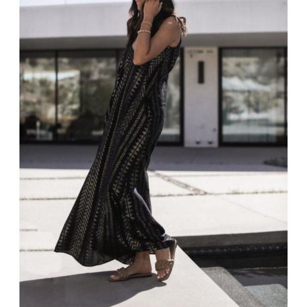 Glamorous Sleeveless Print Maxi Dress